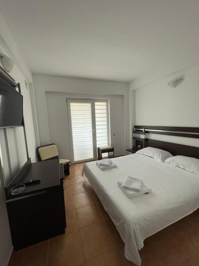 Dekor Hotell Costinesti Exteriör bild