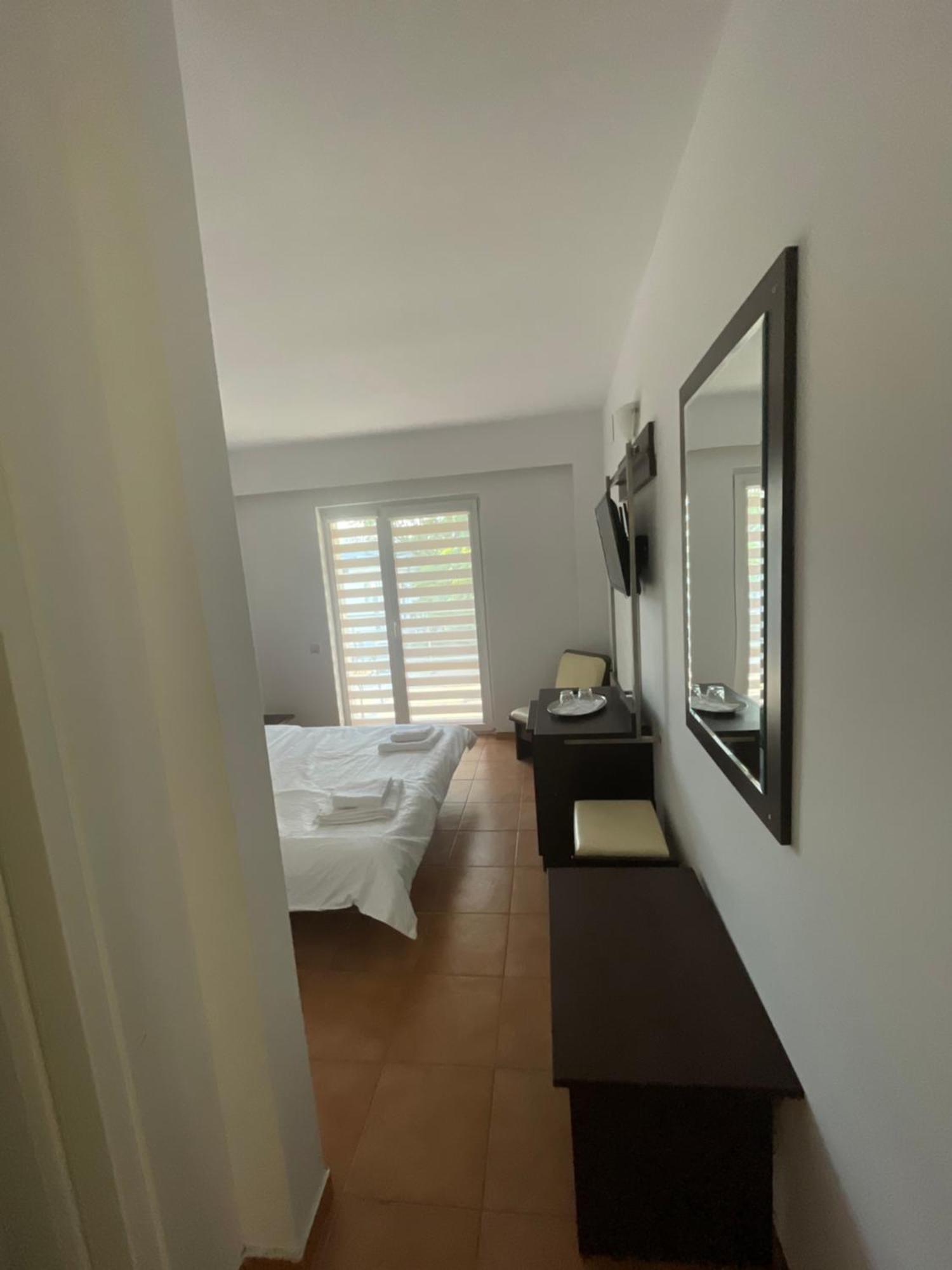 Dekor Hotell Costinesti Exteriör bild