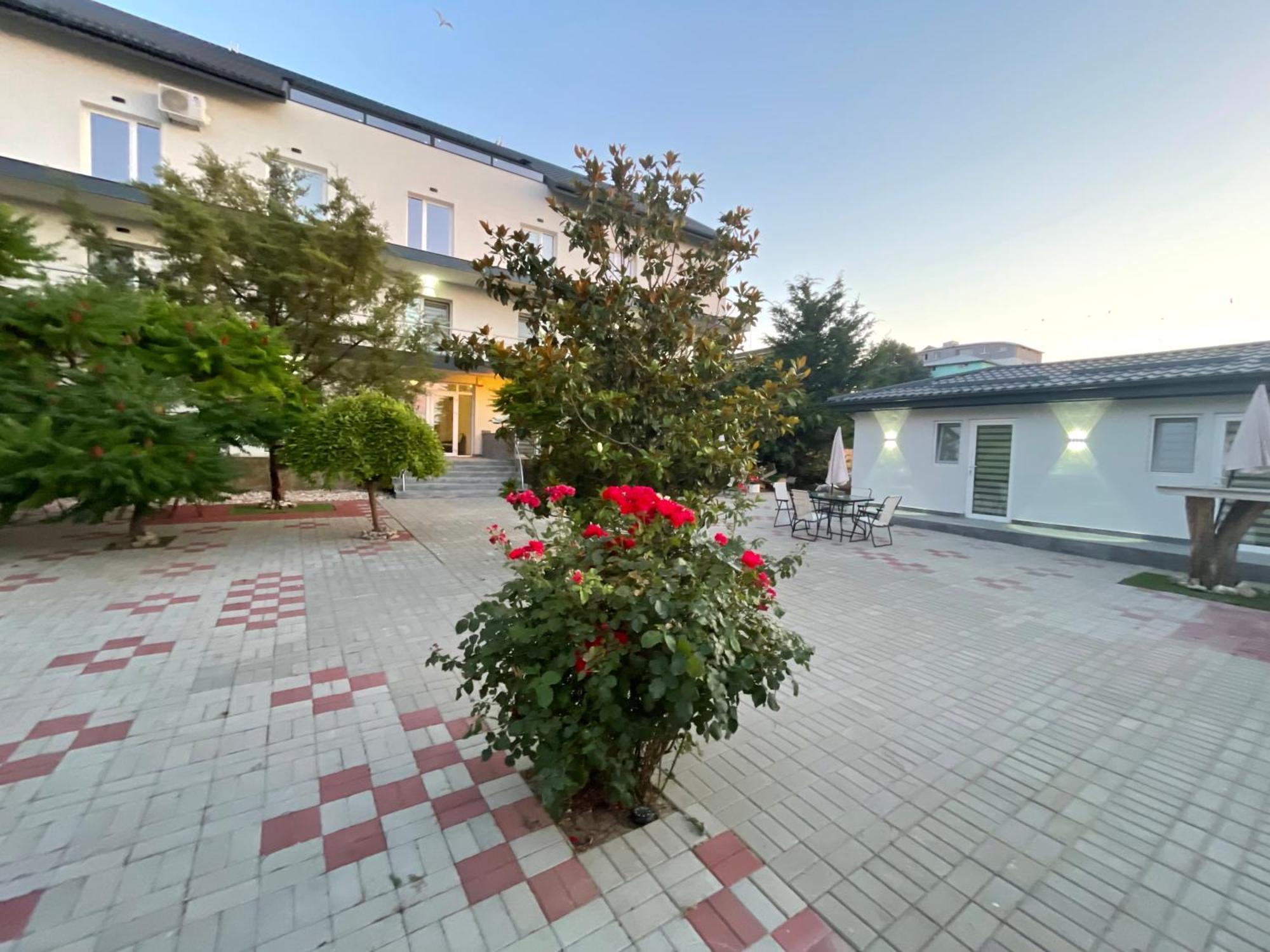 Dekor Hotell Costinesti Exteriör bild