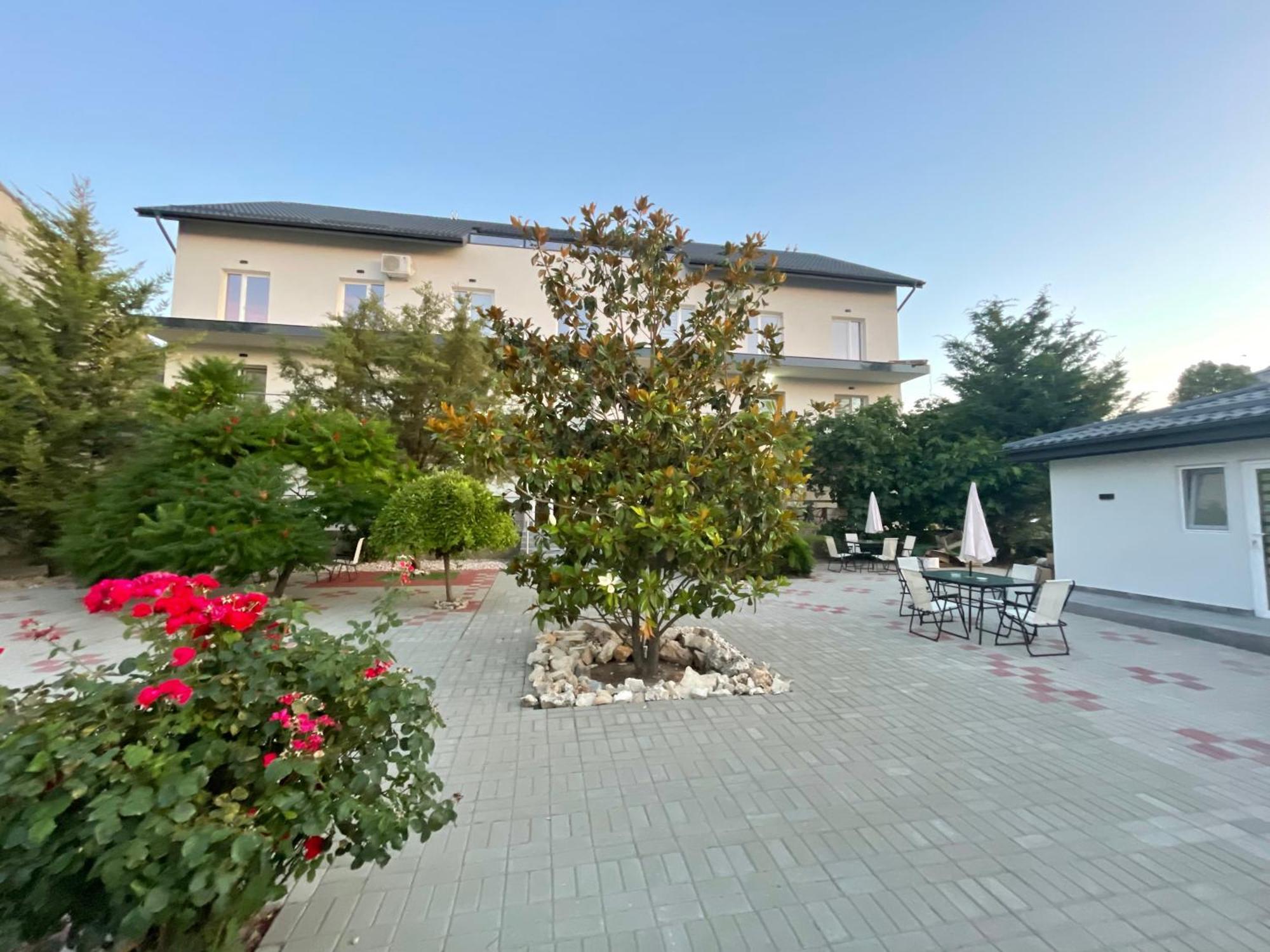 Dekor Hotell Costinesti Exteriör bild