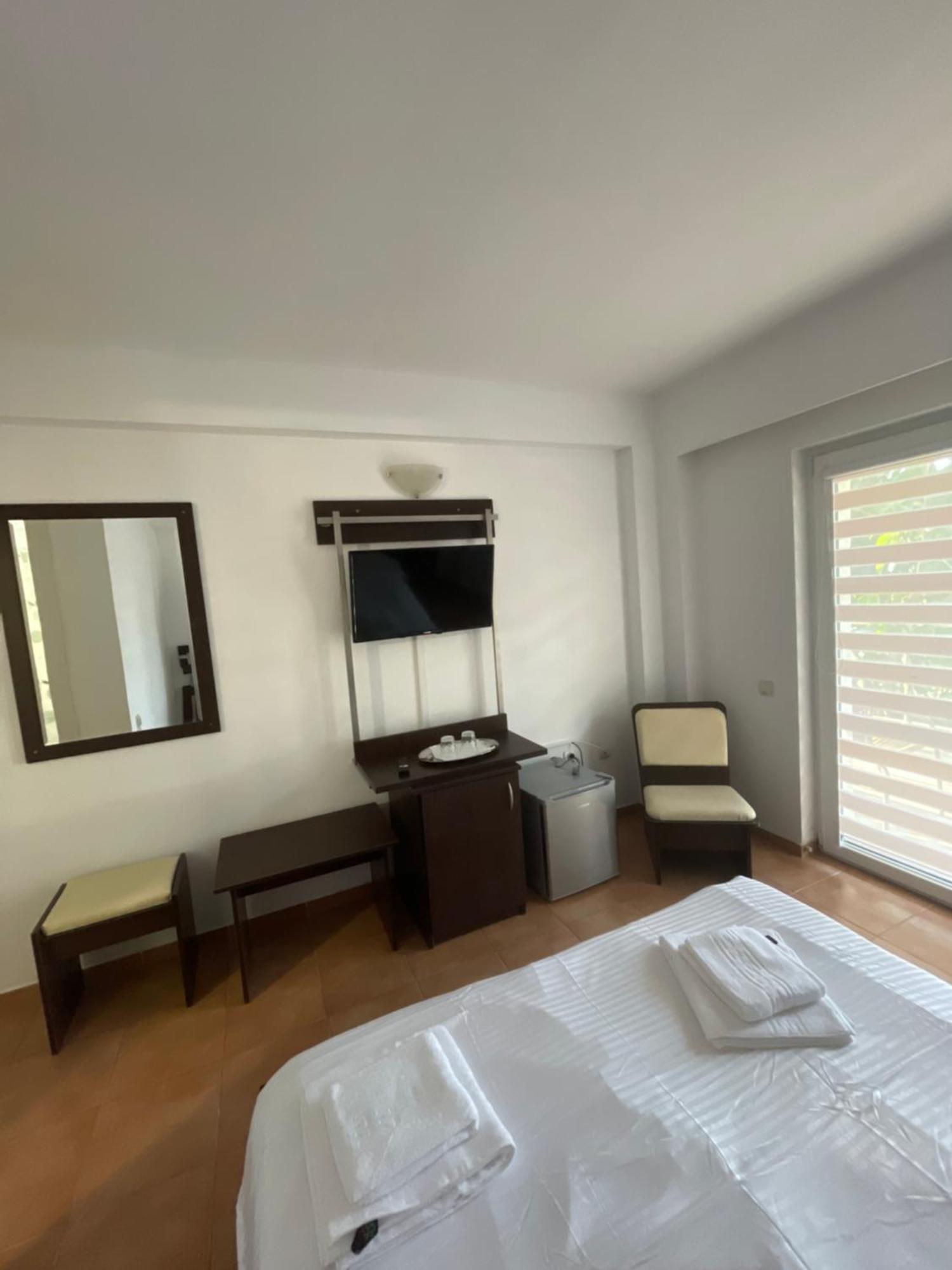 Dekor Hotell Costinesti Exteriör bild