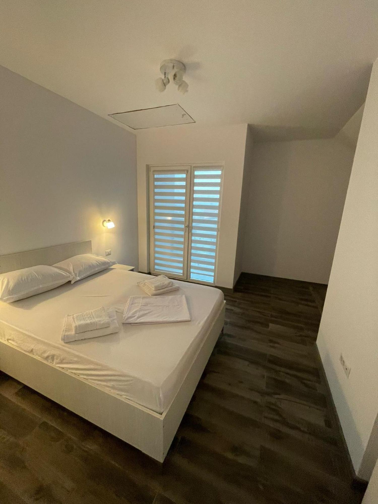 Dekor Hotell Costinesti Exteriör bild